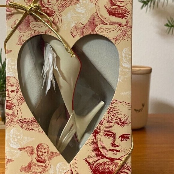 Just the Right Shoe, Hearts Aflutter, 25440, 2003 - Valentine's Gift Set - Picture 9 of 9